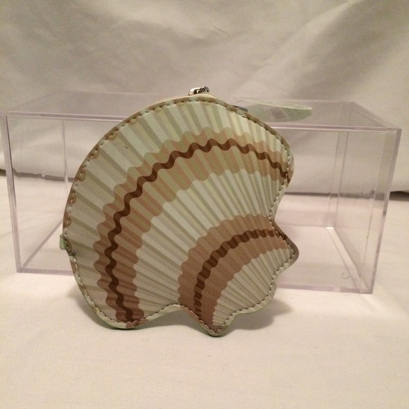 🏖NWT Seashell Coin Purse🏖 - Picture 3 of 8